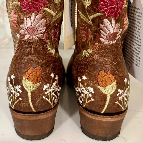 LANE New Embossed Leather Embroidered Western Boots - Picture 6 of 14